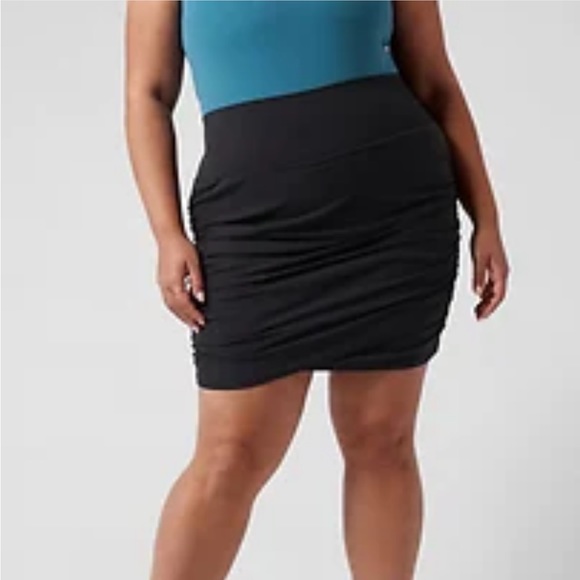 NWT Athleta Transcend Skort - Picture 2 of 8